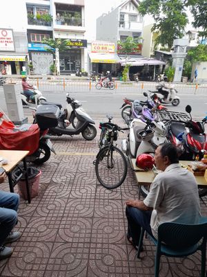 Outside at Sen Vang in Ho Chi Minh City