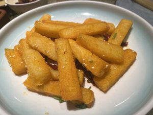 Fried pea powder sticks   at Juezhengjing Vegetarian Restaurant Xishan Courtyard - 觉正净素食餐厅西山小院 in Kunming