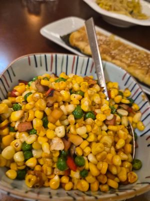  at Juezhengjing Vegetarian Restaurant Xishan Courtyard - 觉正净素食餐厅西山小院 in Kunming