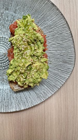 Avocado with tomato toast   at Che Vegan Café in Madrid