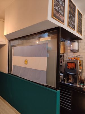  at Che Vegan Café in Madrid