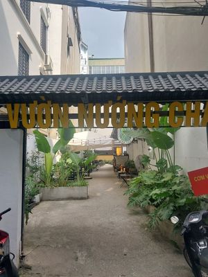 Entrance at Ann Yen Vegetarian Garden Grill in Hanoi