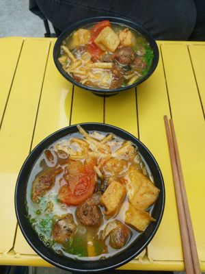 Bún rong biển (vegan seaweed noodles) at Ann Yen Vegetarian Garden Grill in Hanoi