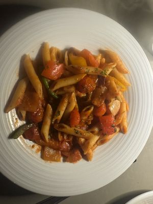 Penne marinara & vegetables  at 'Umalu in Lahaina