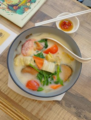 Delish Vegetarian Fish Noodle @ SGD 7.5 at Nature Cafe - SMU - 自然疏食 in Central Singapore