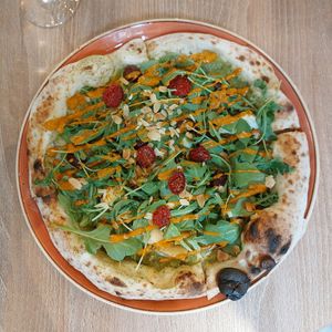 Delicious, fluffy pizza at Ave Forchetta in Bucharest