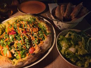 Garlic bread at Ave Forchetta in Bucharest