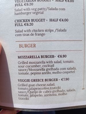 Menu - hambúrguer vegetariano at Hot Oven in Vila Nova De Milfontes