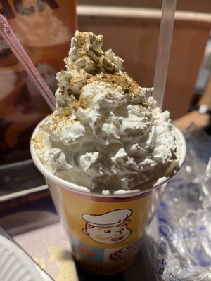 Pumpkin spice latte con panna di soia veg e latte di soia  at Mr Cinnamon in Caserta