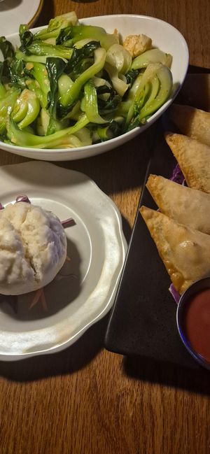 char sui bun + crabless rangoons at Spicy Moon - Chelsea in New York City