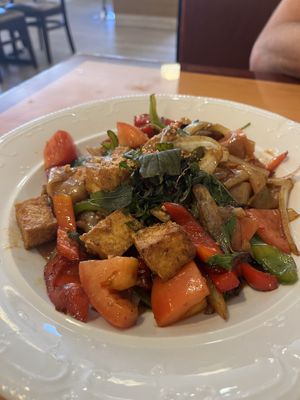 Pad Kee Mao — so yummy, fresh, and filling. Easy to split or a big meal for 1! And very accommodating to my spice tolerance.   at Sara Thai Kitchen in Salt Lake City