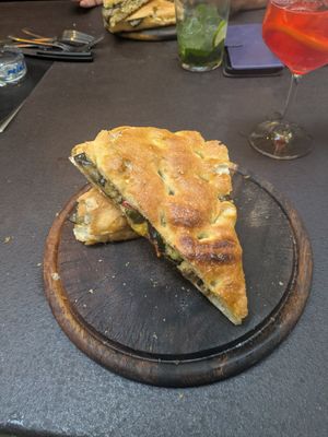 Hummus and veggie sandwich at Serre Torrigiani in Piazzetta in Florence