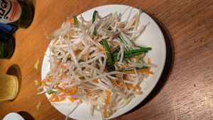 Bean sprouts salad at Banh Xeo Saigon  in Tokyo