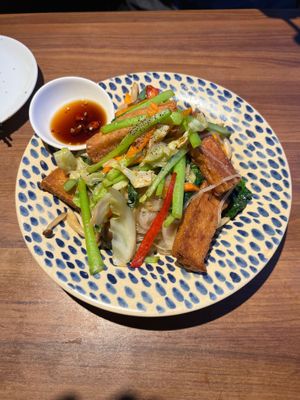 Vietnamese Rice Noodles ¥1255 at Banh Xeo Saigon  in Tokyo