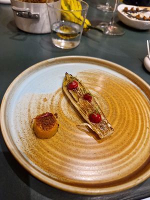 Invidia scottata con crema di lamponi at Collegio Culinario in Lucca