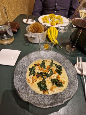 Fregola ai tre fagioli con cavolo nero at Collegio Culinario in Lucca