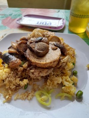 Happy 100 years! Fried rice mushrooms at Tin Nghia in Ho Chi Minh City