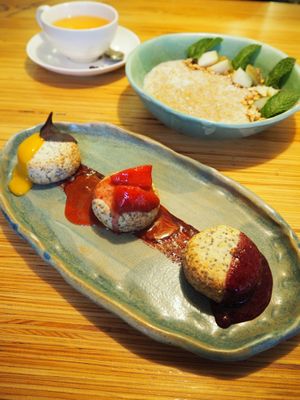 Breakfast at Cafe Ukrop II in St Petersburg