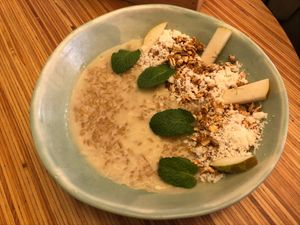  Oatmeal with pear, banana and granola at Cafe Ukrop II in St Petersburg