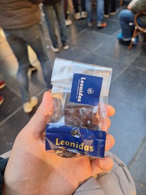 Packaging with vegan chocolate at Leonidas - Grand Place in Brussels