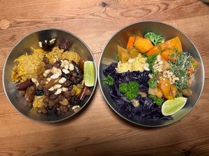 ToGo: Links süß, rechts herzhaft (große Portion)  at Kitchari Kitchen in Berlin