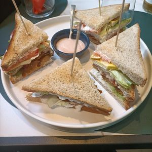 Club sandwich vegano at Triangoli Bar Vegetariano e Vegano in Treviso