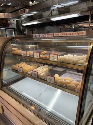   at Deli Vegetarian Cafe 緻寶齋 in Outlying Islands