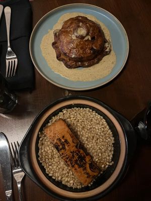Pithivier
Assiette de "saumon" at Natsu in Montreal
