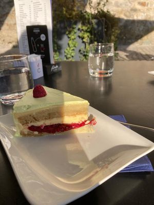 Lemon Raspberry at Gourmet Lent in Maribor