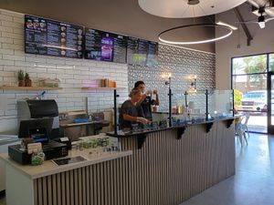 Open smoothie bar 💜 at TRU Bowl Superfood Bar in Chandler