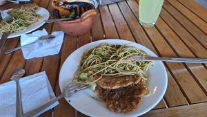 Las milanesas nos encantaron at 9 ó 6 Comida Vegana. in Puebla