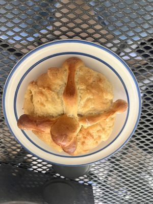 Pan de muerto   at 9 ó 6 Comida Vegana. in Puebla
