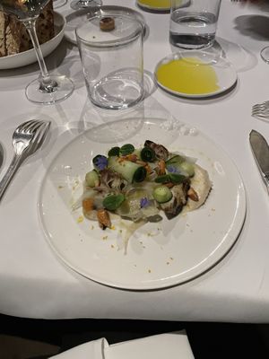 Artichoke, Jerusalem artichoke, fennel  at Marque Restaurant in Hoorn