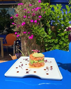 Tartar de salmon humado, aguacate y helado de guacamole at El Desvan de Tete in Torrox Costa