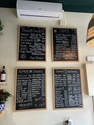 menú  at Gat Bar in Montgat