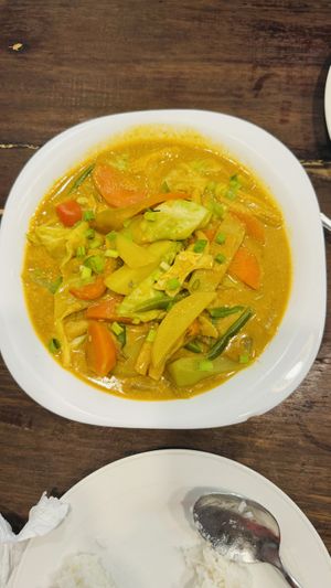 Vegetable curry  at Wilnag's Resto in El Nido