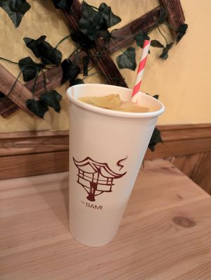 Lemongrass and Peach Iced Tea at The Bami in Edinburgh