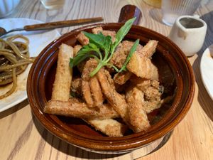 stir fry veggie in thick sauce at Honey Plant Restaurant - 蜜时光植物料理店 in Qujing