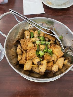 Mushroom pot  at Au Lac Royal Vegan Cuisine in Dickson