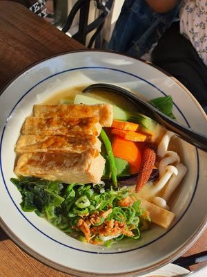 Vegan miso ramen with extra tofu! ♡♡ at Daidokoro Umaimon Ramen  in Amsterdam