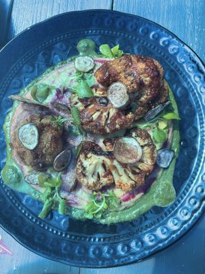 Coliflor fermentada con hummus   at Antiguo Sueño Restorán in San Jose De Maipo