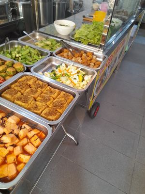 Pre cooked vegan foods at Diệu Hoa in Ho Chi Minh City