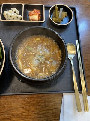 The jjigae  at Soybean Paste Hansang in Ulsan