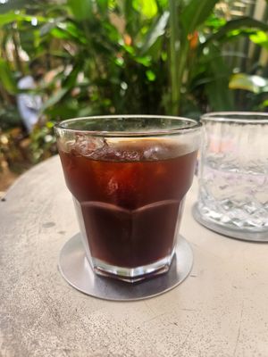 Iced americano at Bunch in Hiriketiya