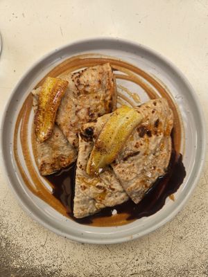 Oat pancakes at Bunch in Hiriketiya