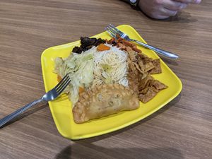 Breakfast meal with curry puff added  #Veganuary at Shu Vegetarian 典蔬 in Central Singapore