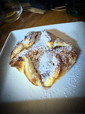 Fried PB&J  at Bauhaus in Modesto