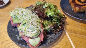 Avocado beetroot bread with sprouts at GIULIA Café & Event in Taufkirchen