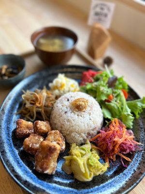 Lunch plate🍱 at PLANT-BASED CAFE ANDPON in Osaka