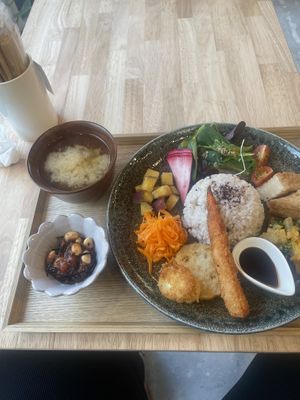 Plate of the day  #Veganuary at PLANT-BASED CAFE ANDPON in Osaka